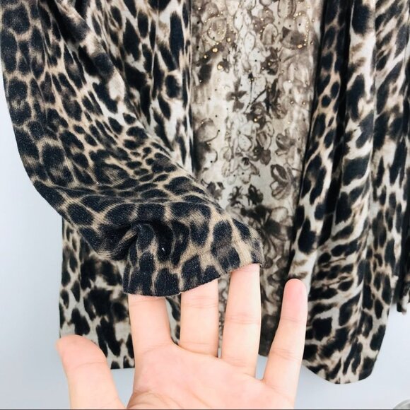 Cristina Women's Leopard Animal Print Sweater Cardigan Women Size M/L - Picture 5 of 14